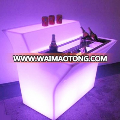 Waterproof uv resistance use commercial furniture illuminated wave shape led bar counter table